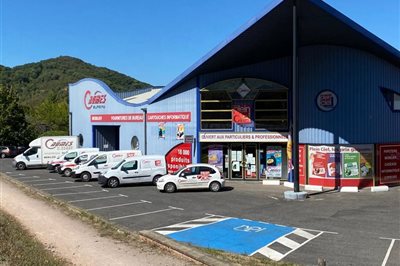 Caumes Bureau magasin à St Affrique, Aveyron